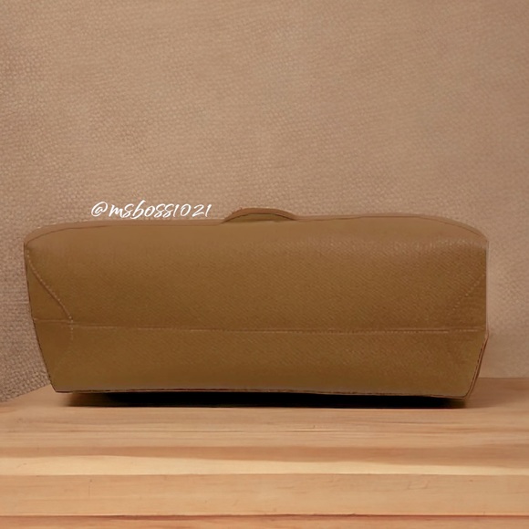 Longchamp Roseau Large Tote in Natural BRAND NEW - Picture 4 of 5